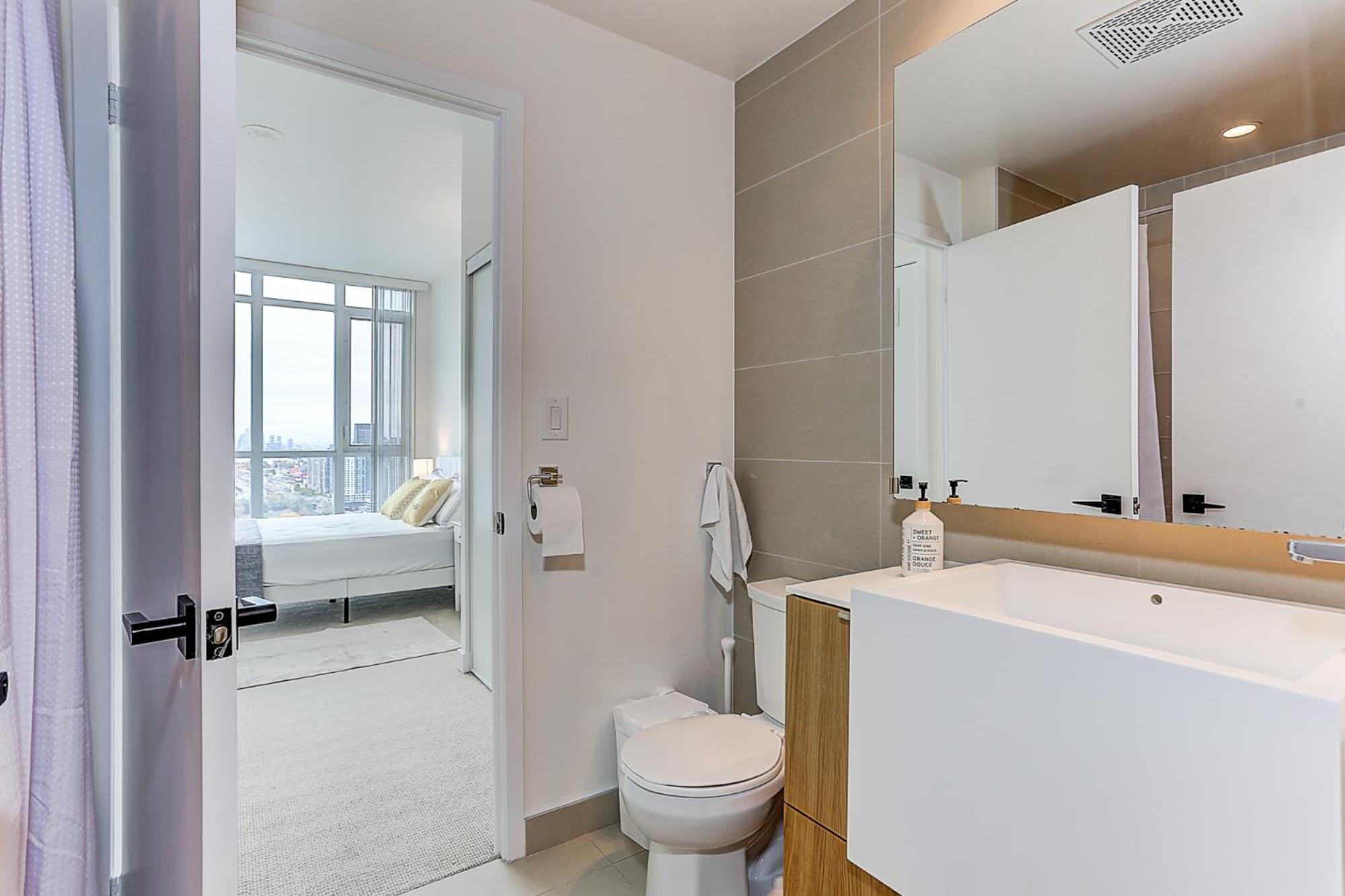 Lakeview Downtown Aparthotel Toronto