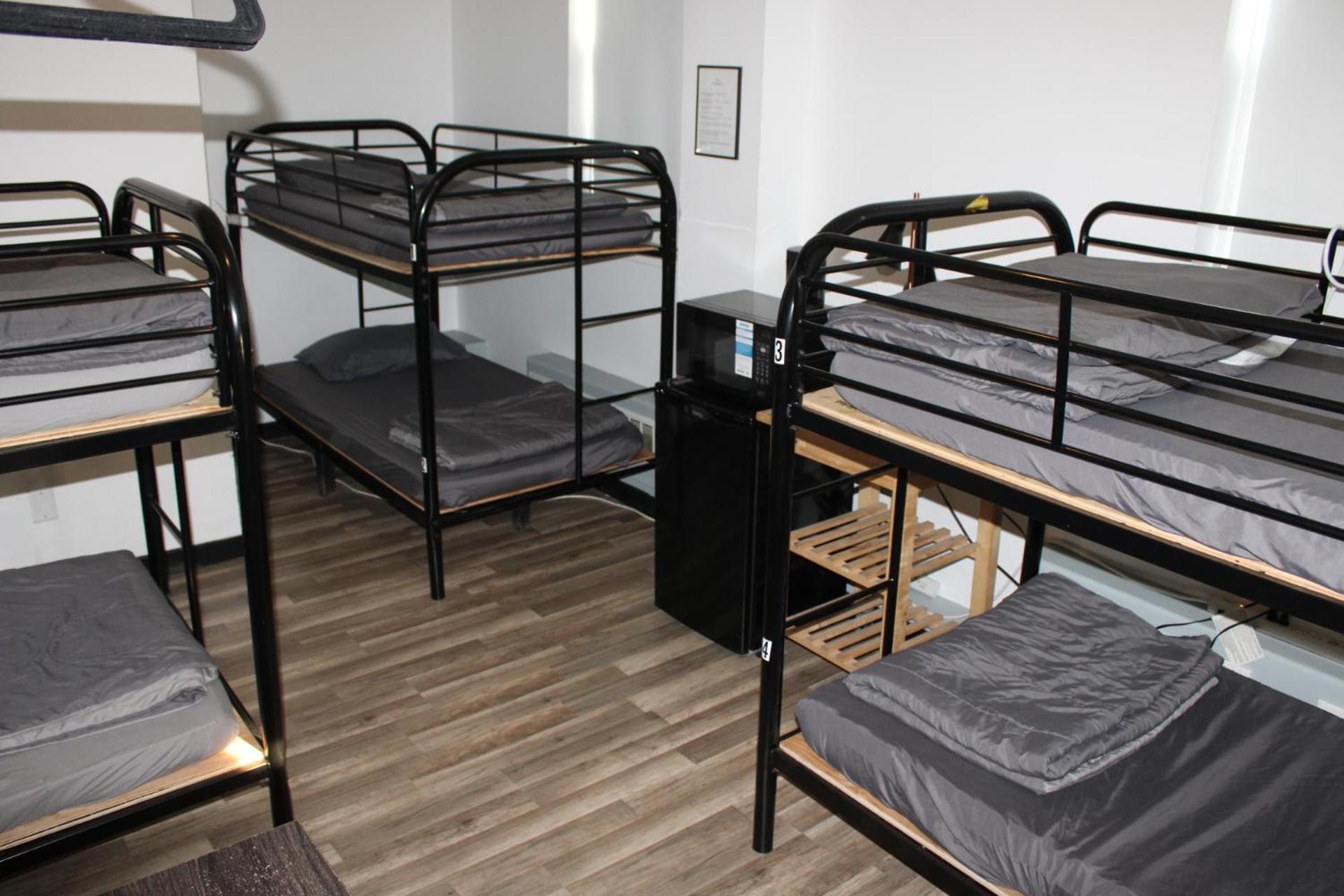 Queen Nest Hotel 2*