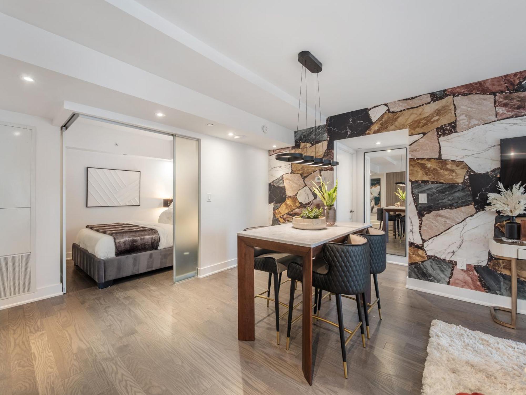 Regis - Downtown - Cn Tower & Rogers Centre Apartment *