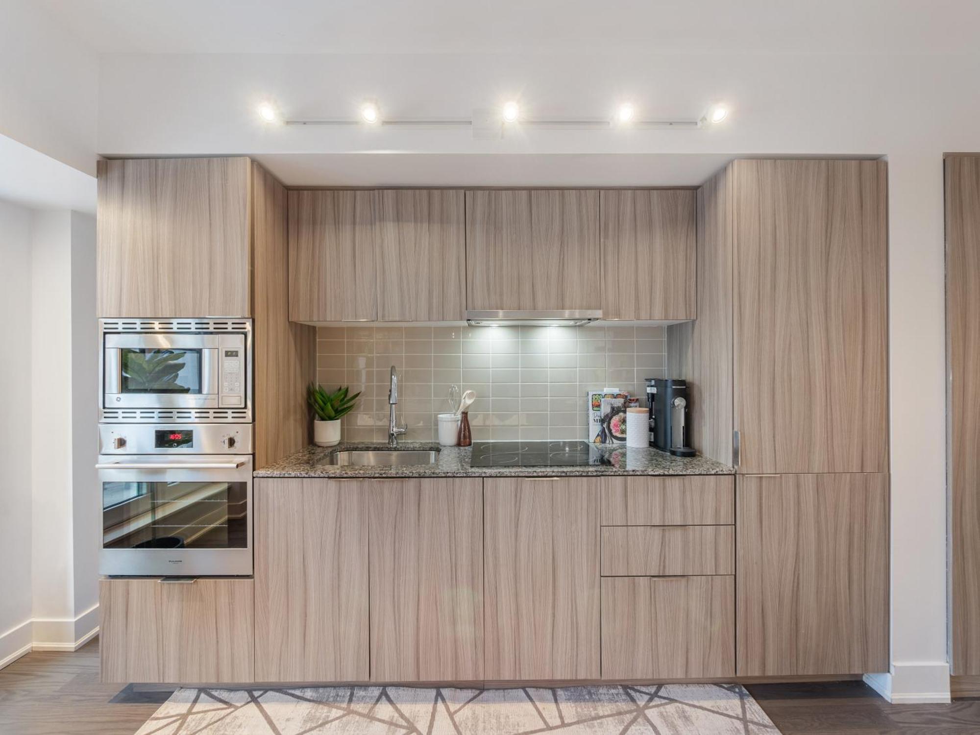Apartment Regis - Downtown - Cn Tower & Rogers Centre *