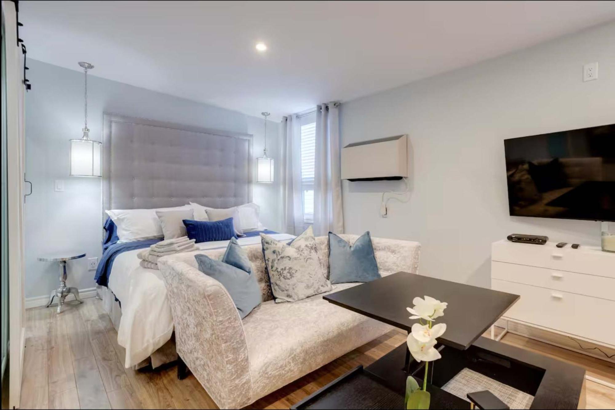 Casa Stylish With Patio In Leslieville Hotel *