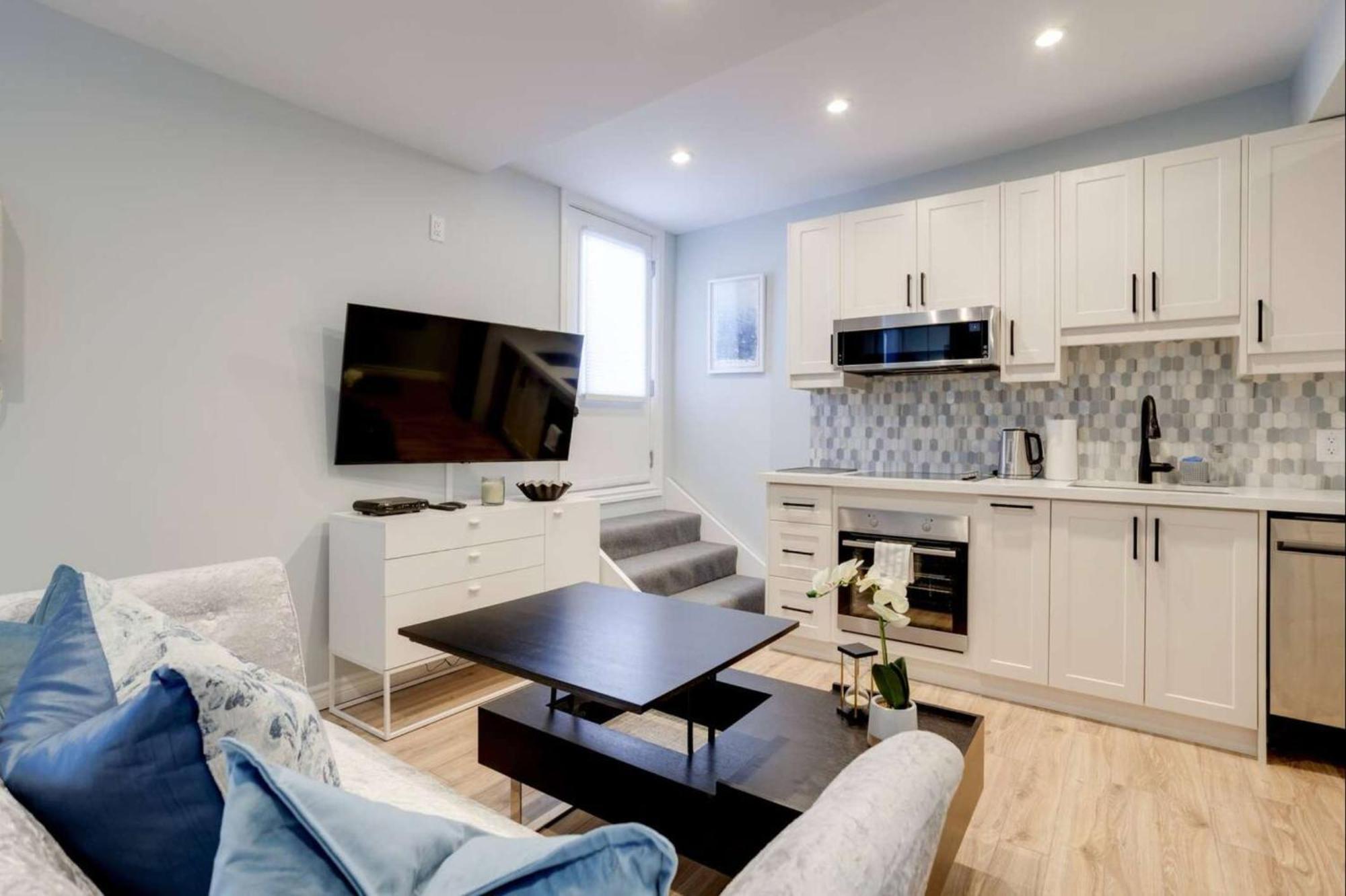 Casa Stylish With Patio In Leslieville * Toronto