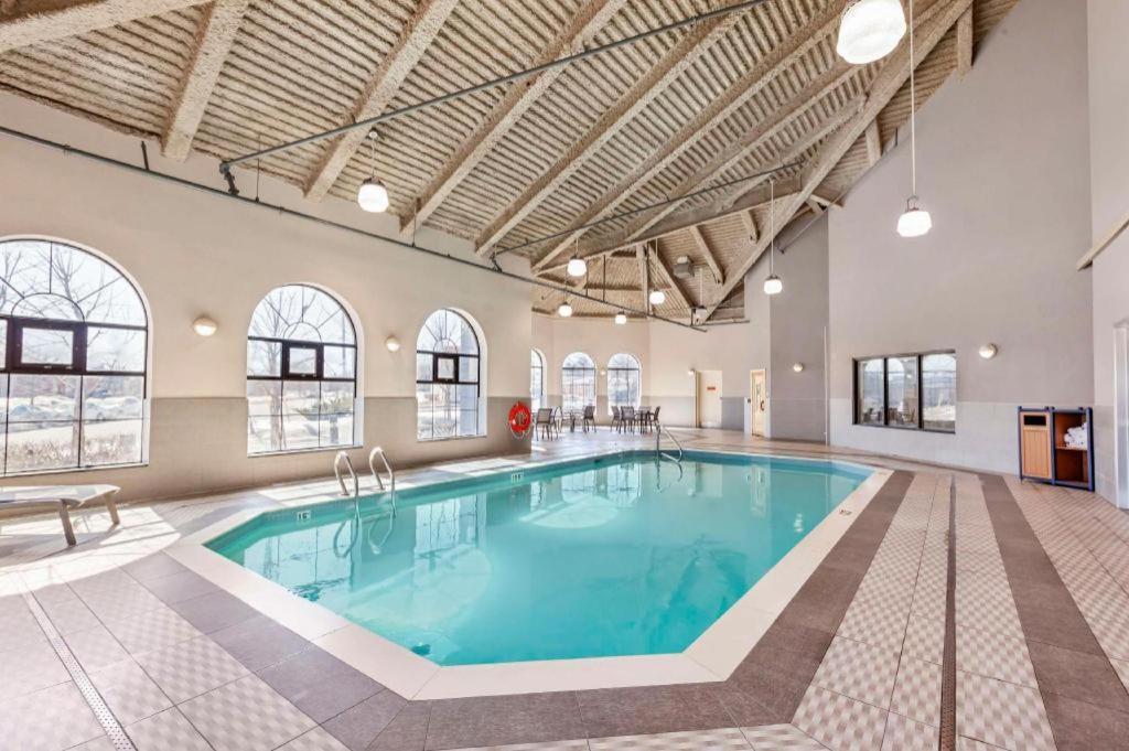 Western Executive Hotel