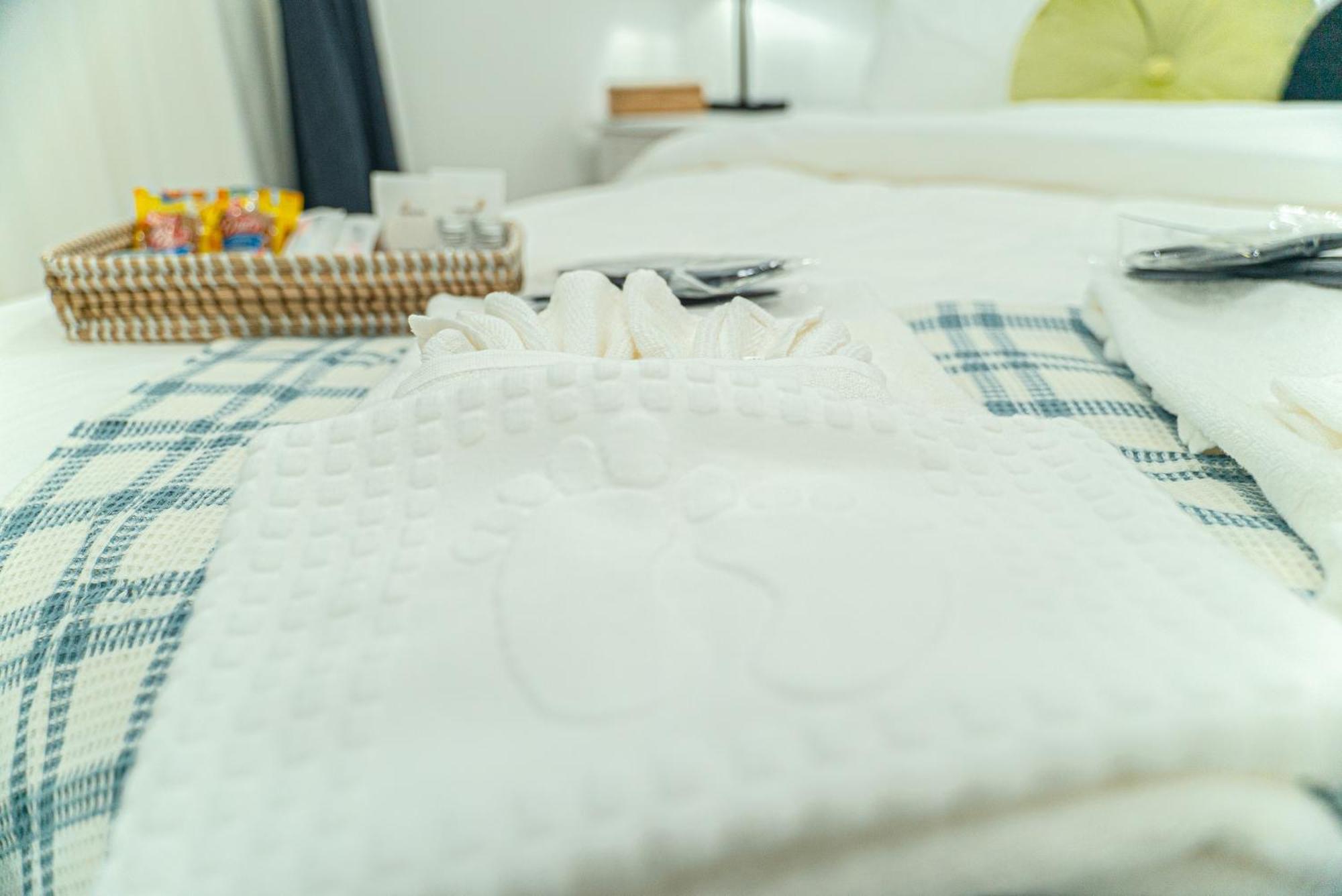 Homestay Garden View, Quiet & Comfortable Double Private Room, Workspace, Free Parking Toronto