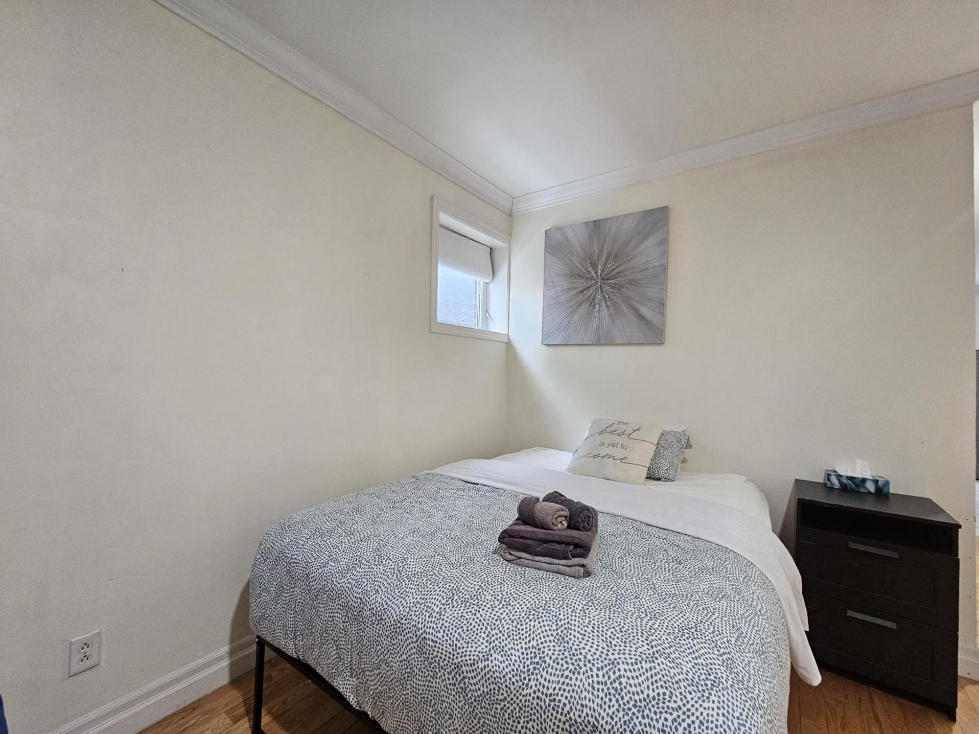 Downtown - Trinity Bellwood Park Apartment
