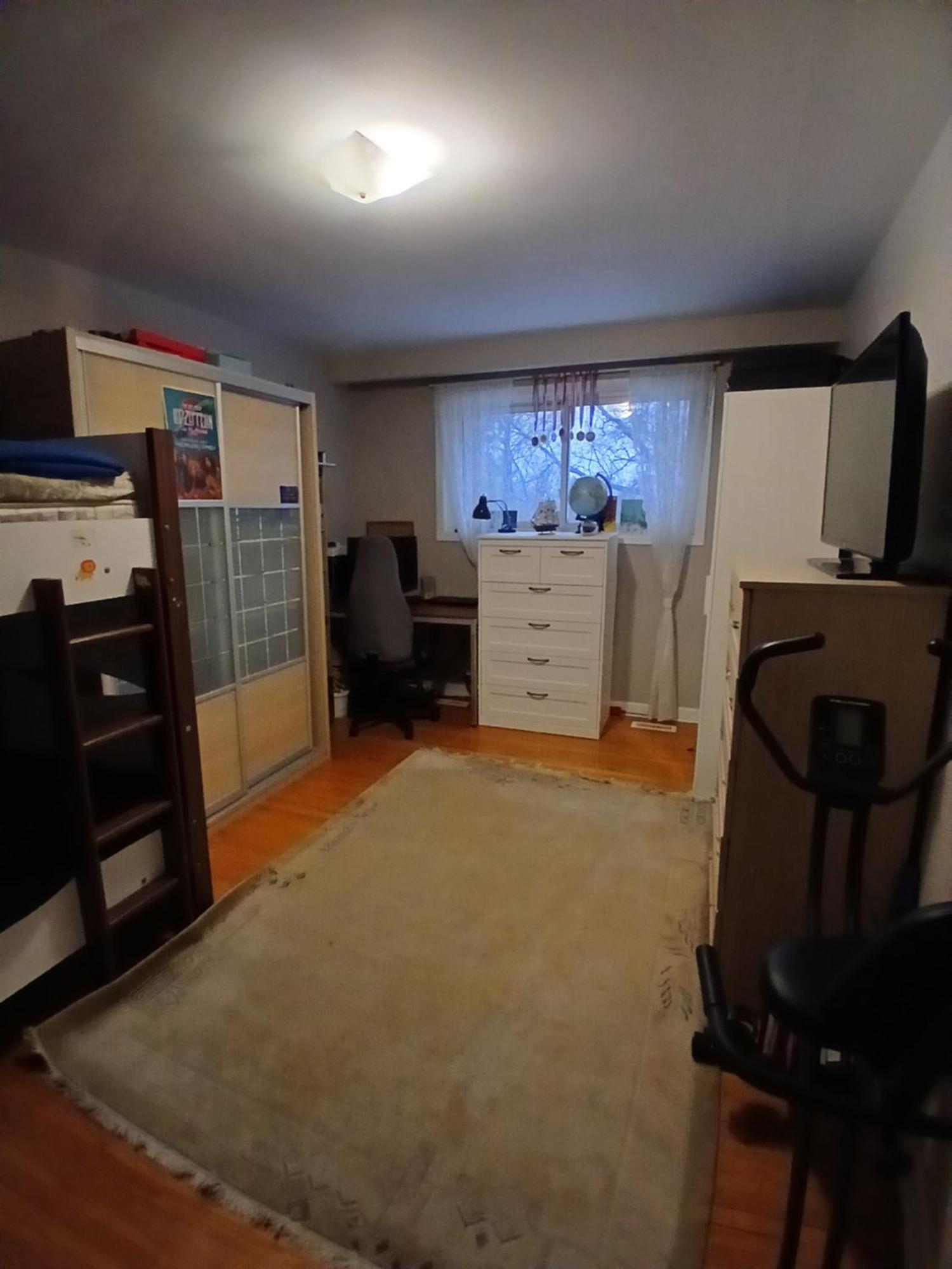 Cozy With A Spacious Backyard In The Ravine Apartment