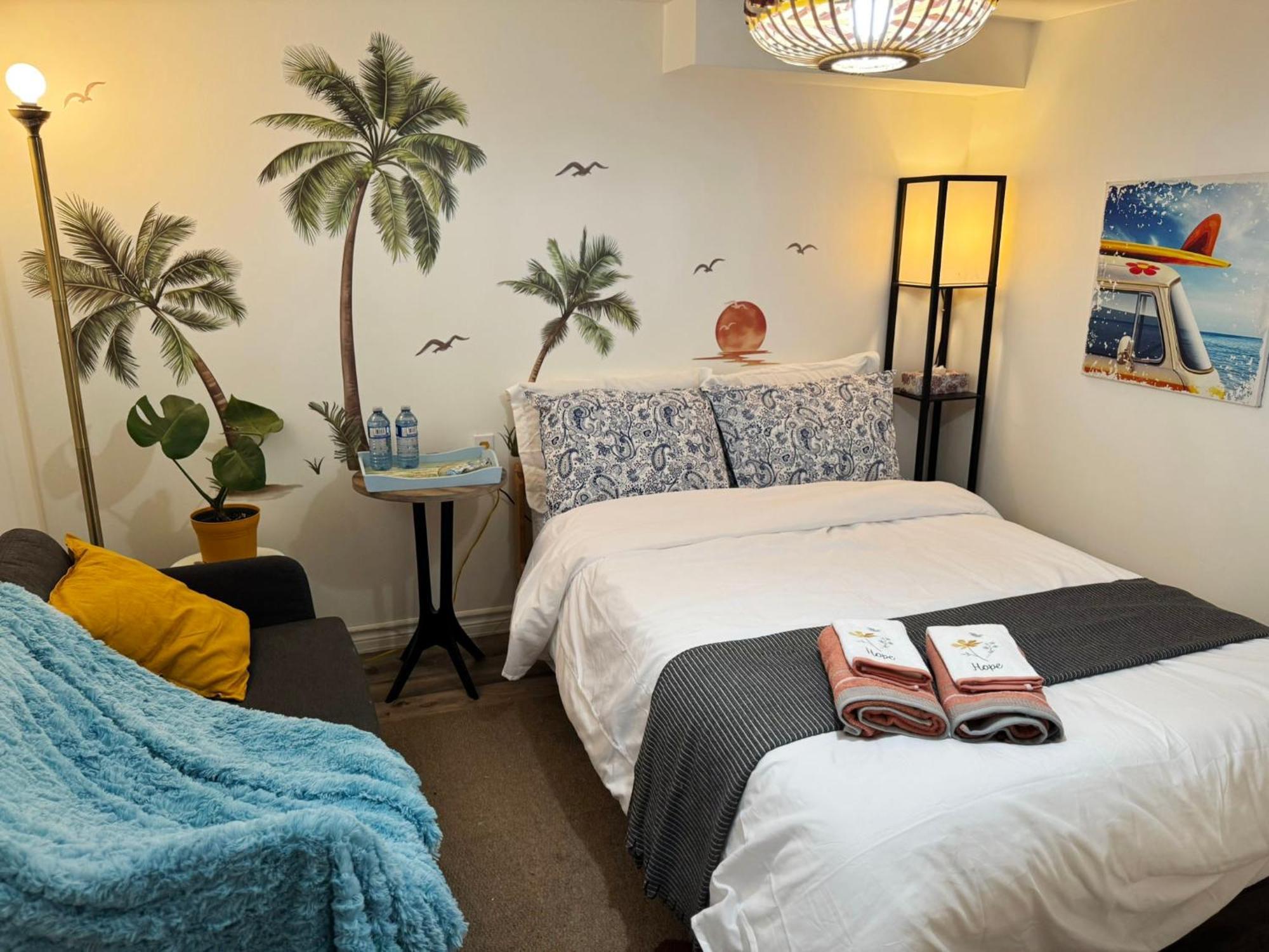 Sunrise - Free Parking Homestay Toronto
