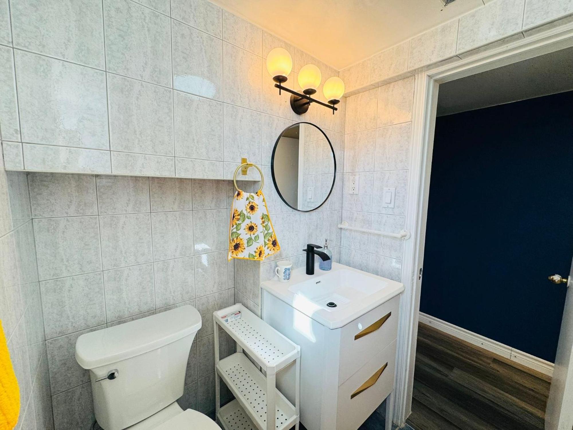 Sunrise - Free Parking Homestay