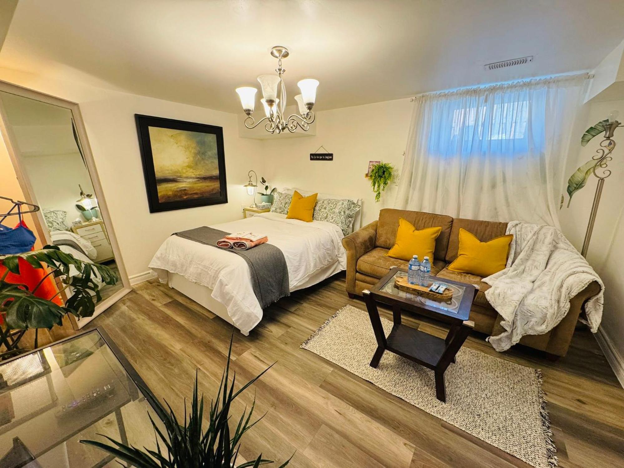Sunrise - Free Parking Homestay Toronto