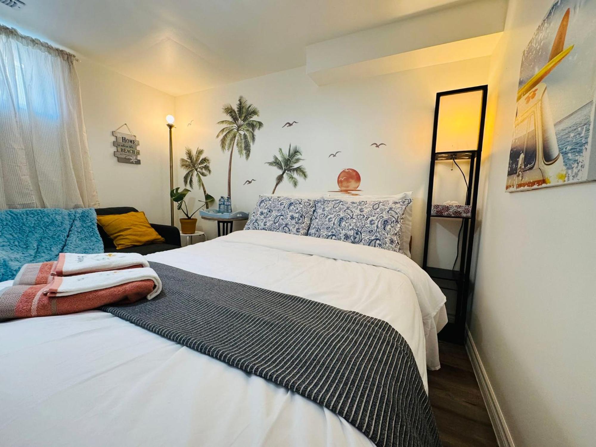 Homestay Sunrise - Free Parking Toronto