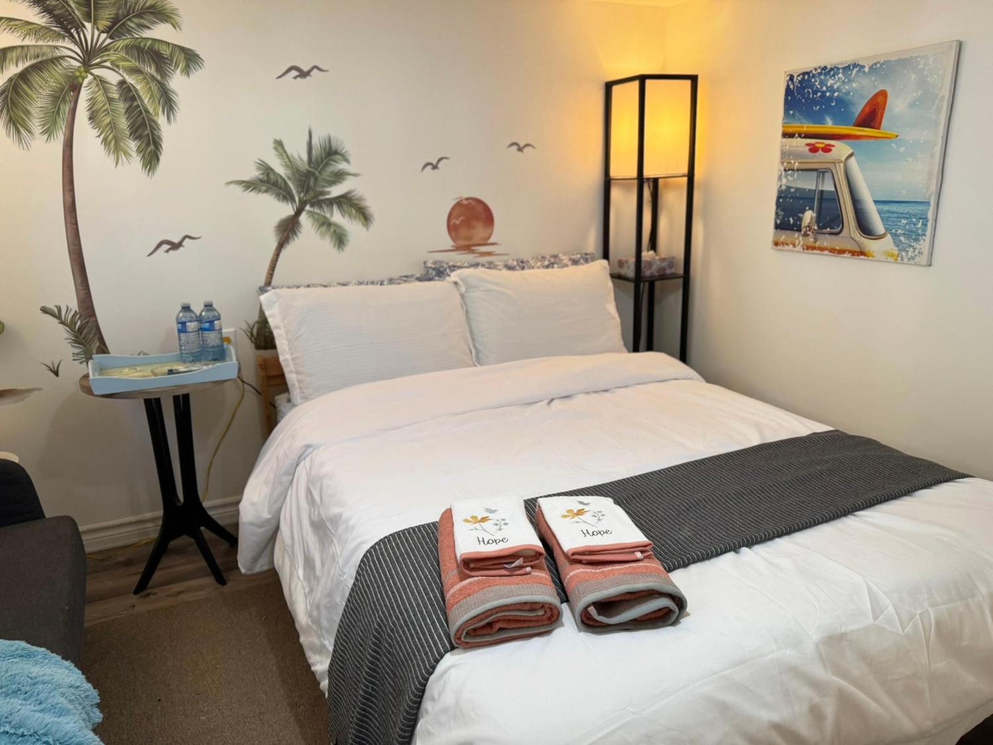 Sunrise - Free Parking Homestay Toronto