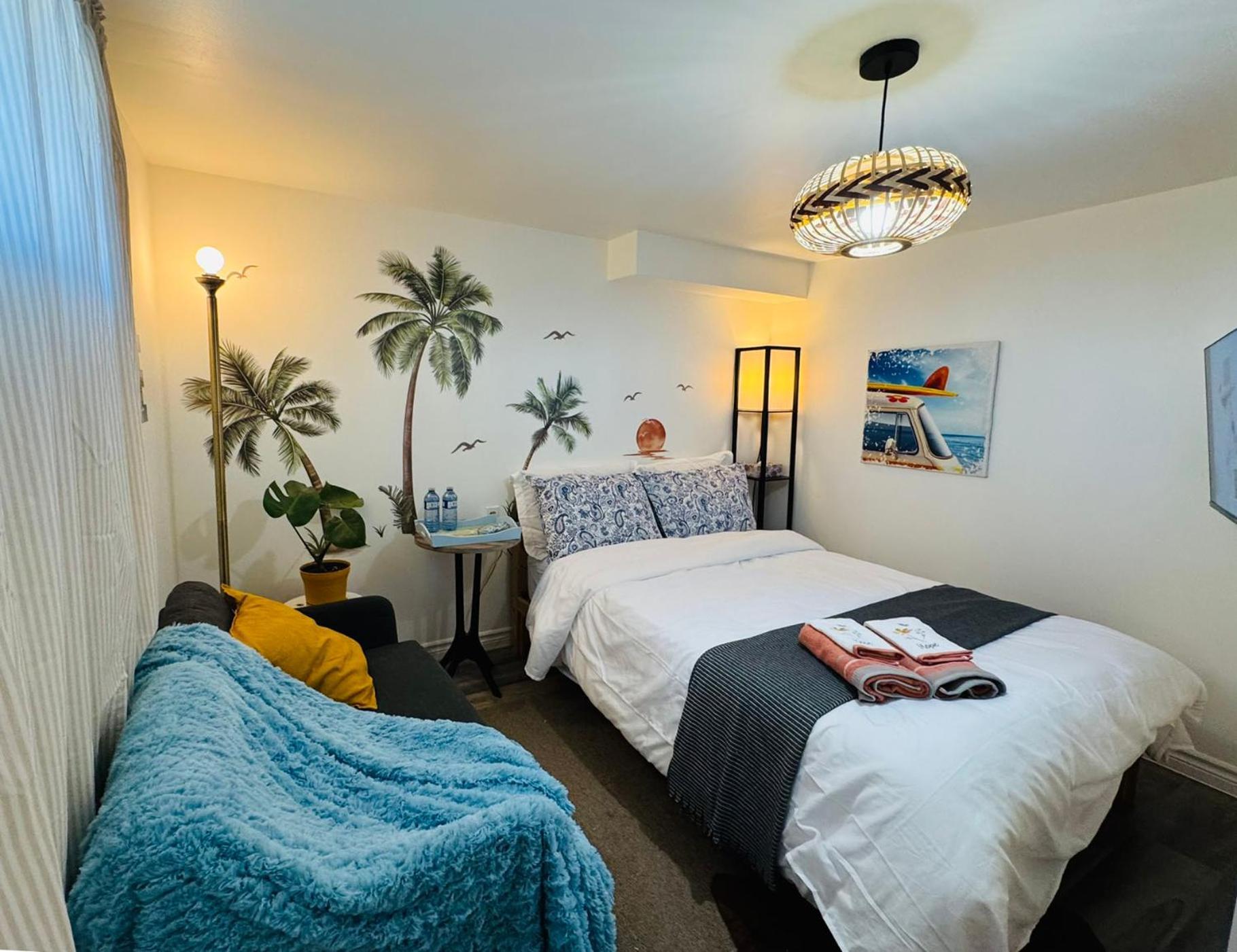 Homestay Sunrise - Free Parking Toronto