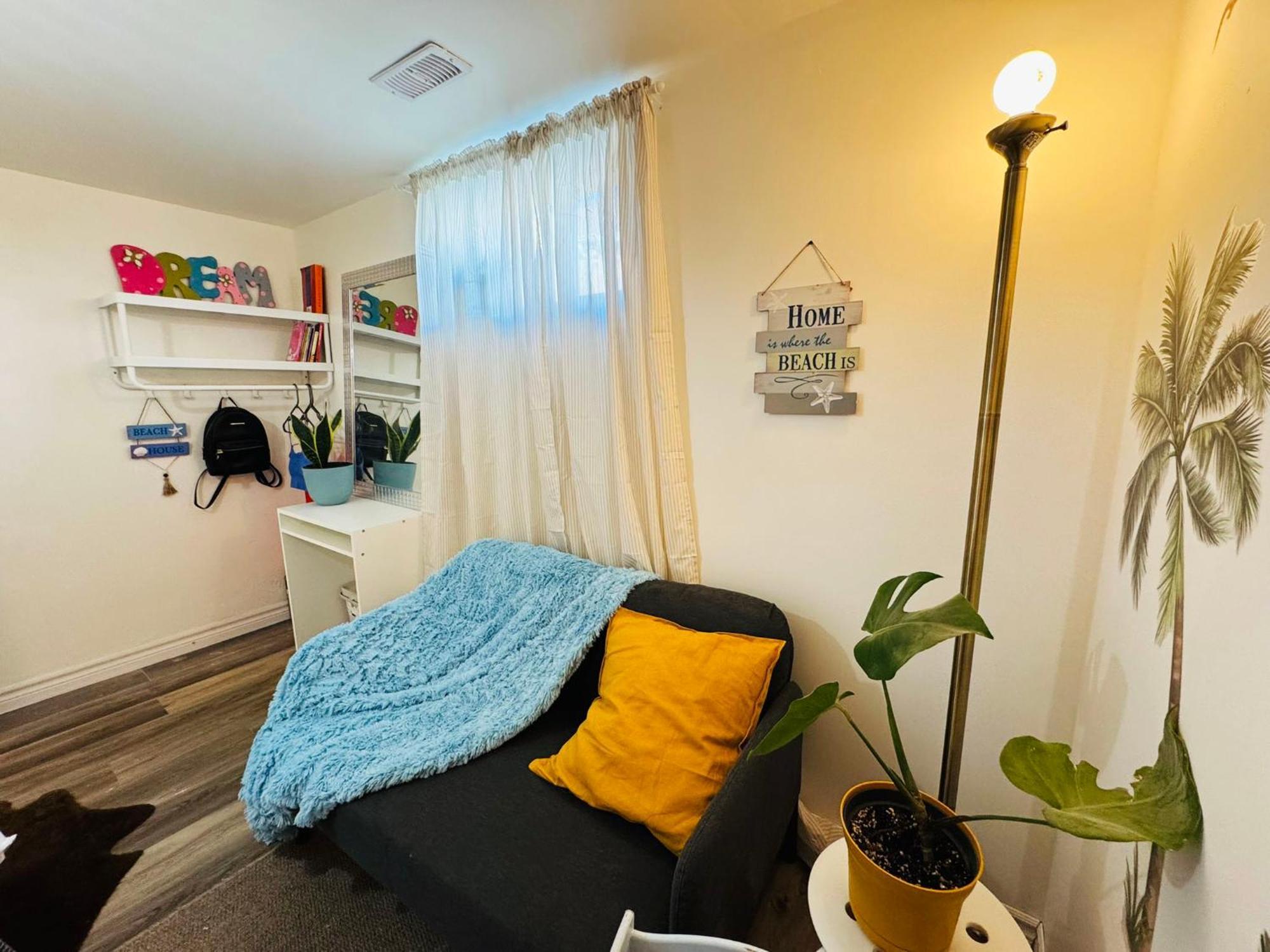 Homestay Sunrise - Free Parking Toronto