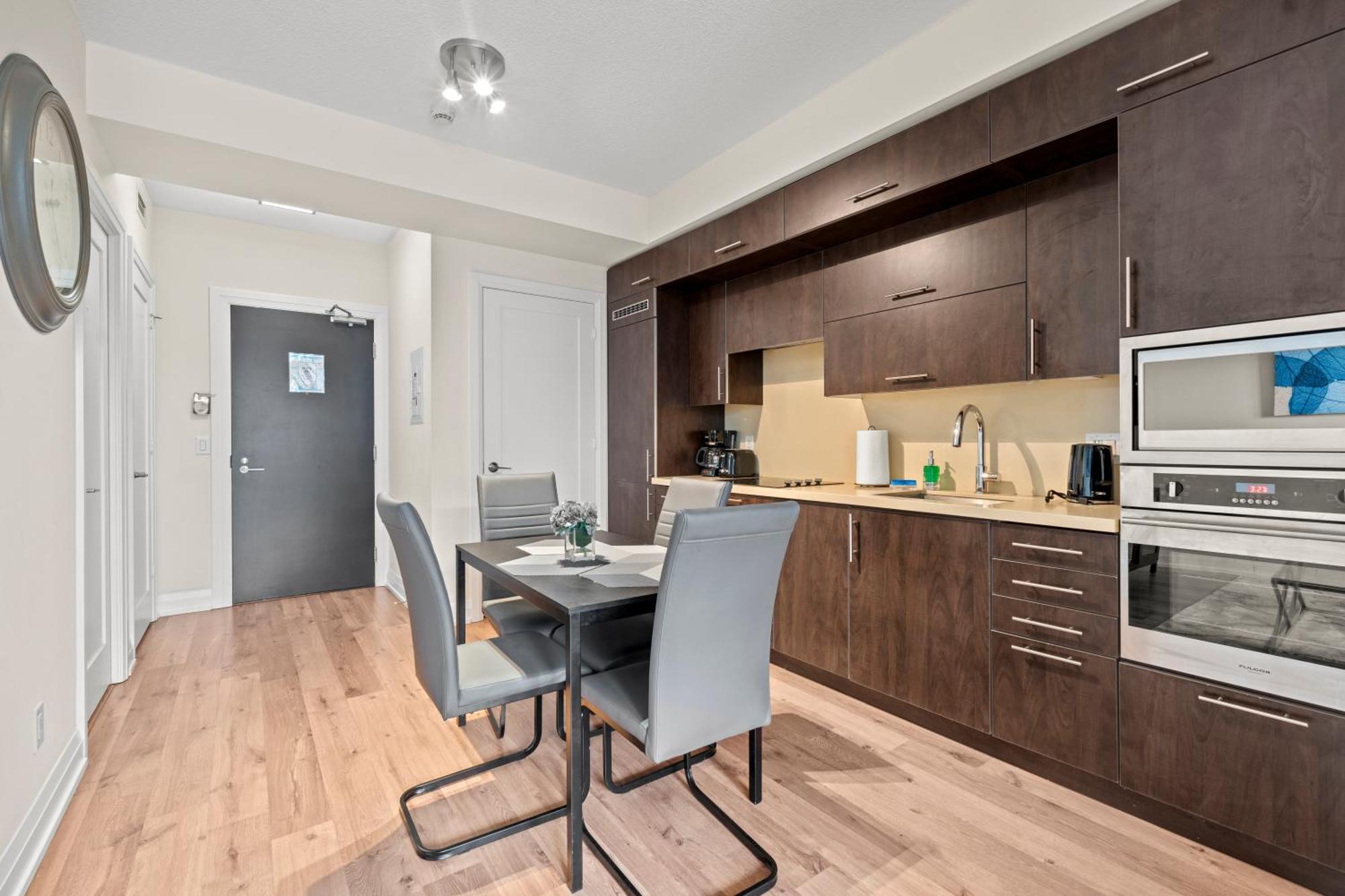 Apartment Globalstay Modern In North York Skyscraper *