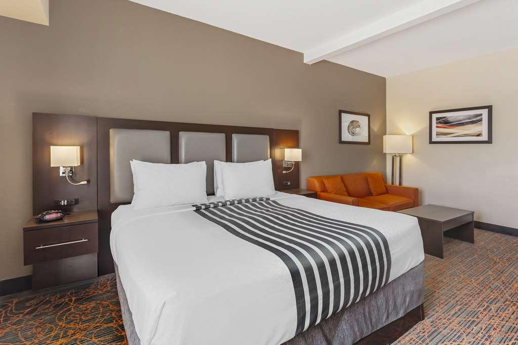Western Executive Hotel
