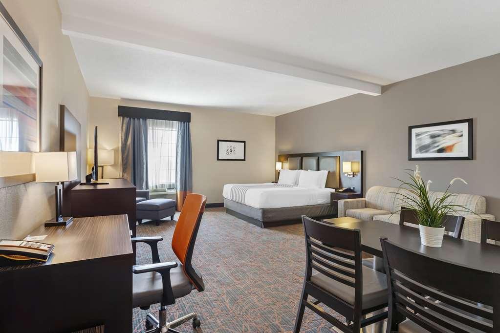 Hotel Western Executive Toronto