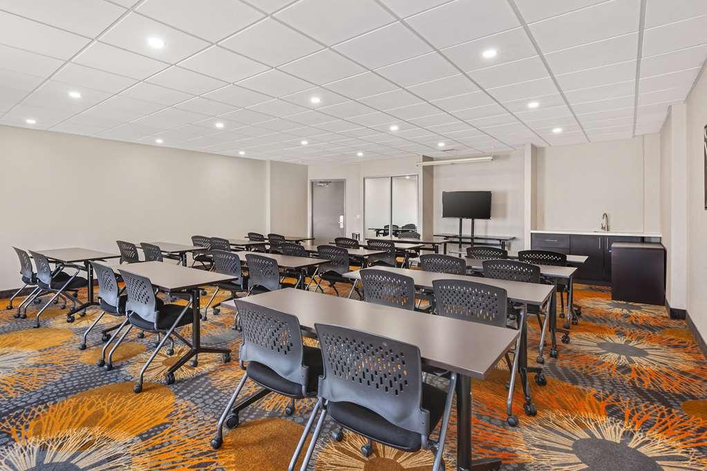 Hotel Western Executive Toronto