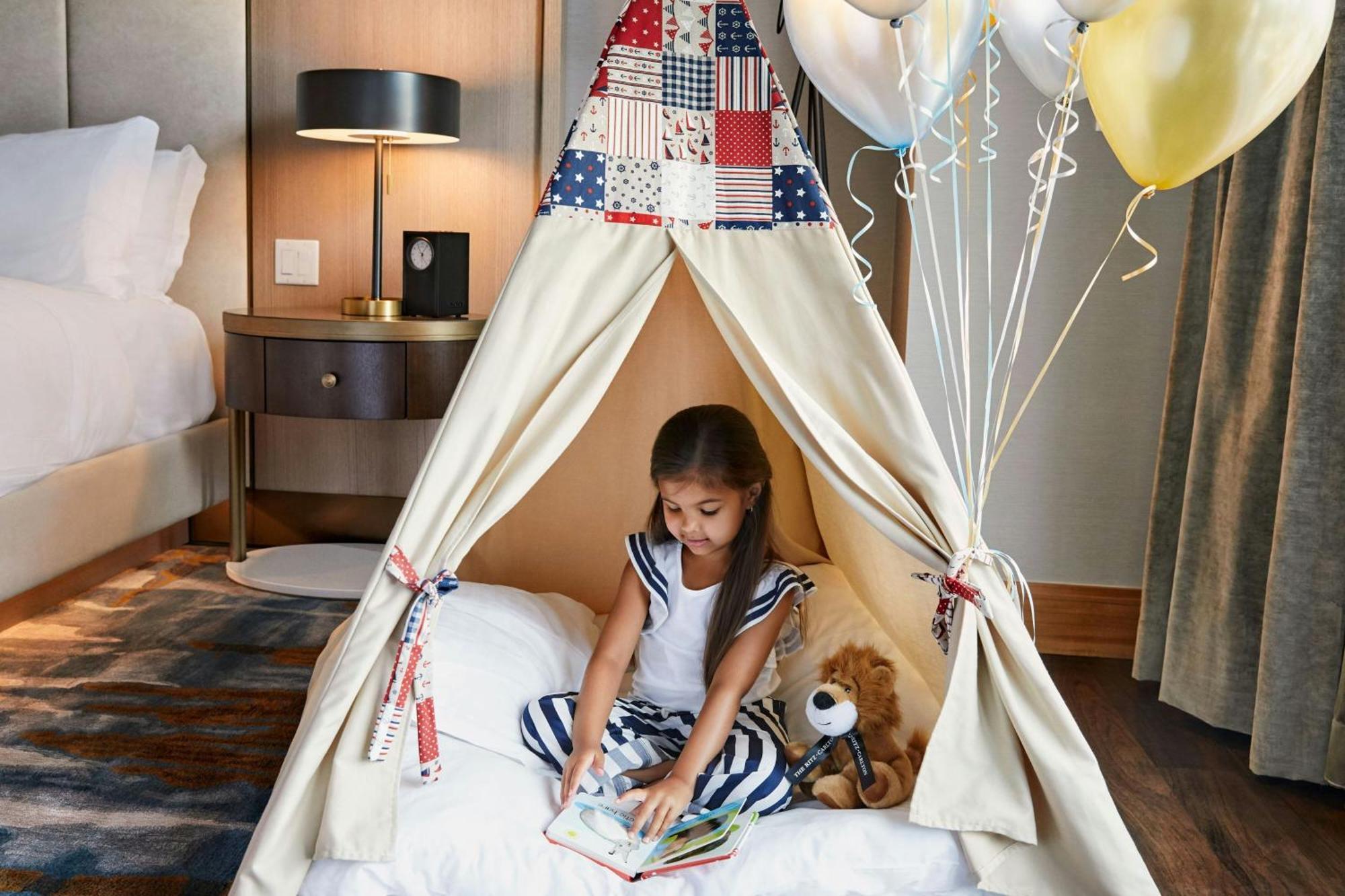 Hotel The Ritz-carlton,