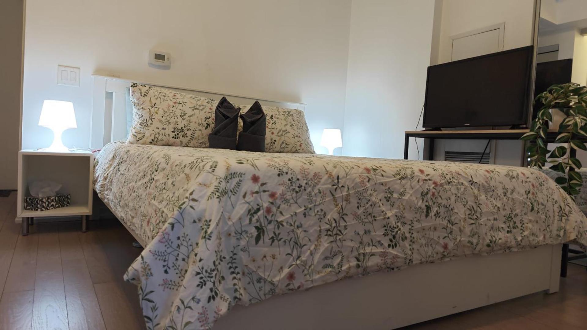 Toronto Luxe Suite - Location Score 10 - Easter Retreat Apartment *