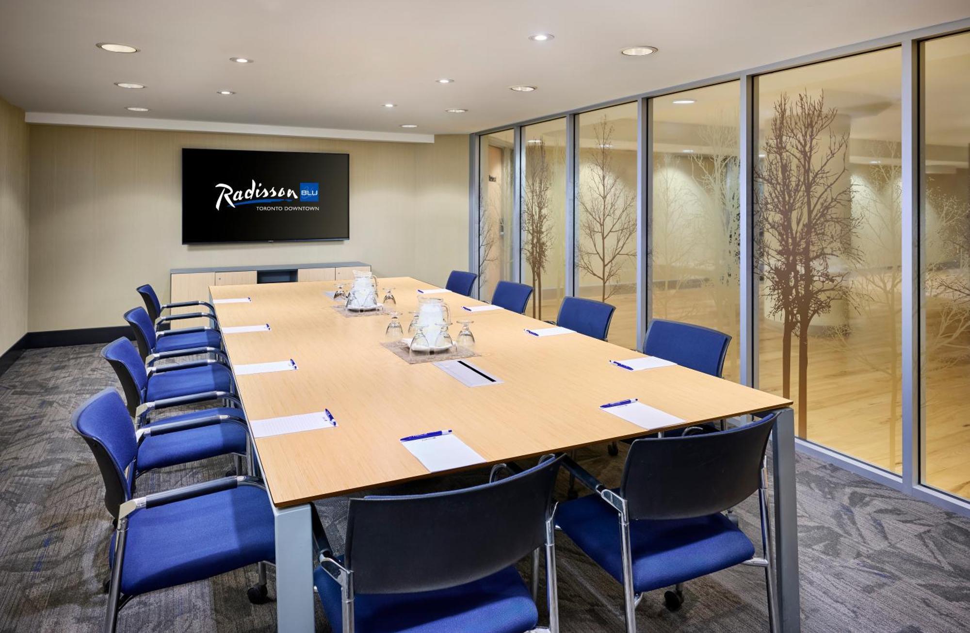 Radisson Blu Downtown 4* Toronto