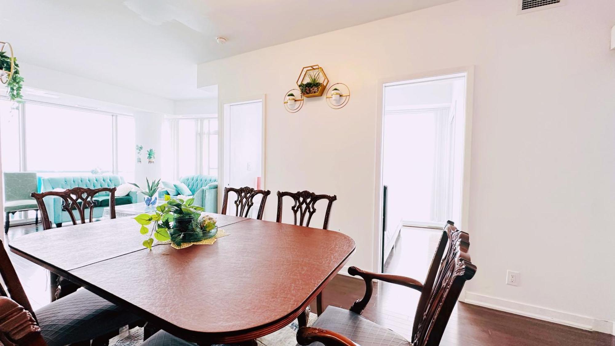 Apartment New Superior Lakeview Luxury 3-bedroom On High Floor *