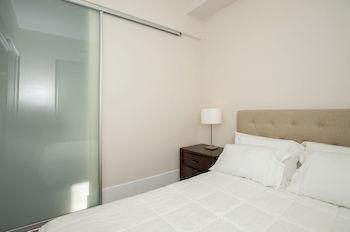 Life Loft - Cn Tower