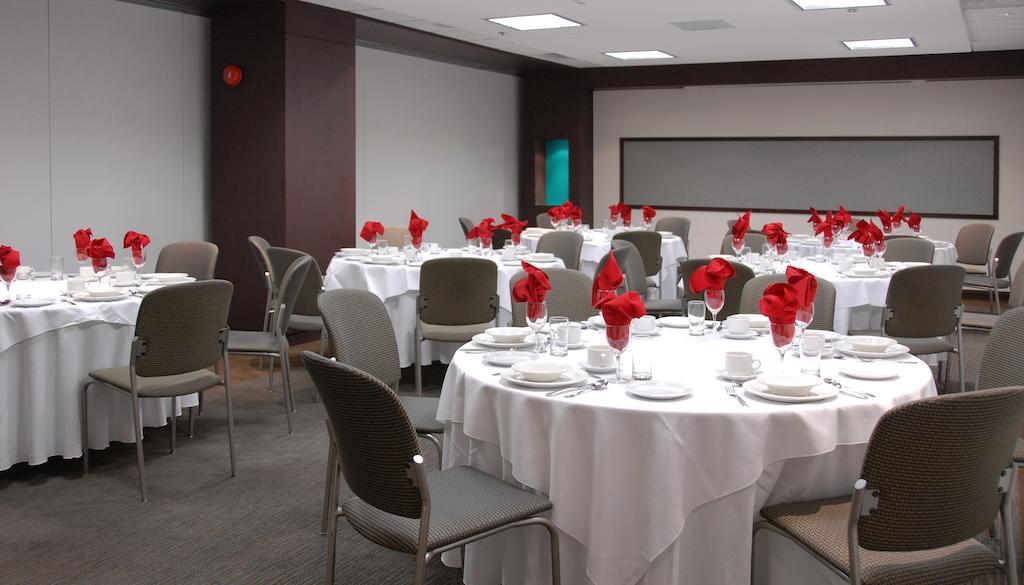 Bond Place Hotel