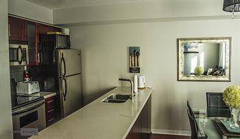 Escape - The Quartz Townhouse Apartment *