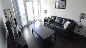 Escape - Lakeshore- 38 Dan Leckie Way *