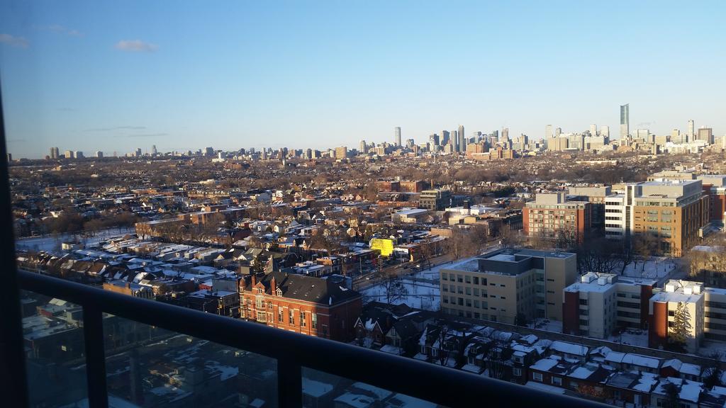 Soho 2 Bed | 2 Bath Cn Tower View *
