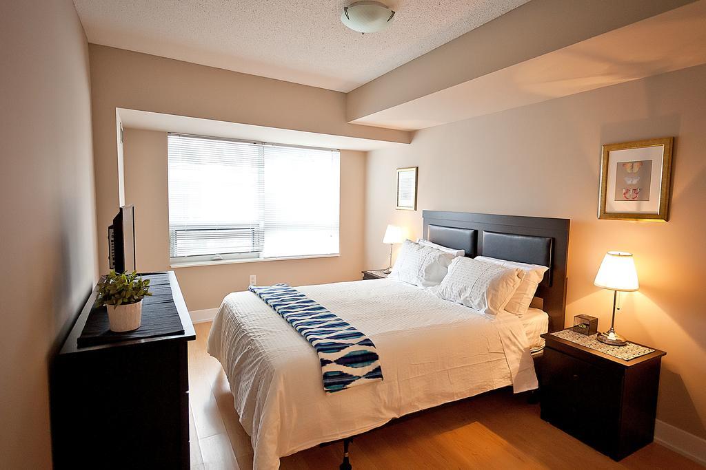 Apartment Red Maple - Blue Jays Way Toronto