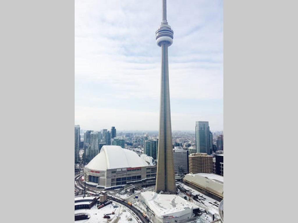 Hotel Jp - York St & Lakeshore 3*