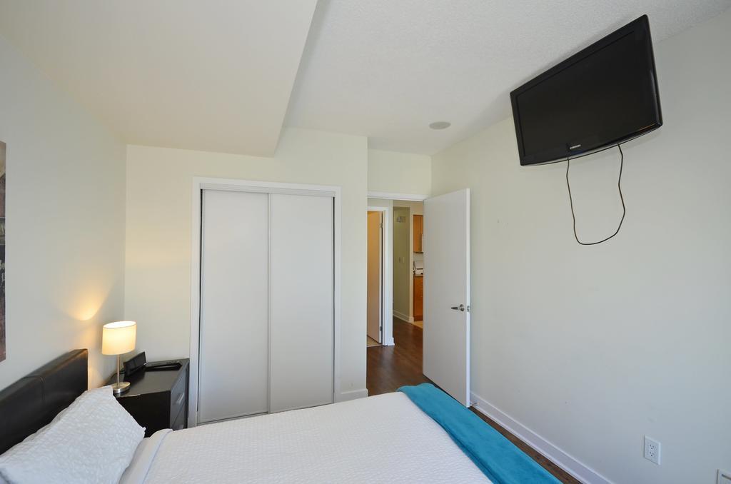 Atlas - Mariner Furnished Apartment