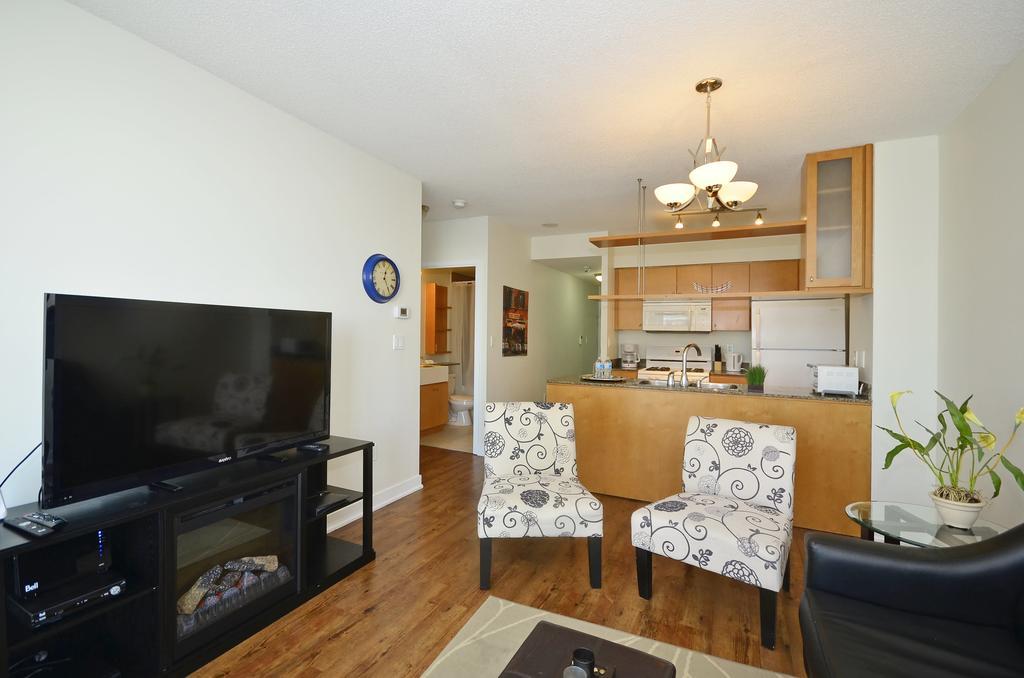Atlas - Mariner Furnished Apartment *