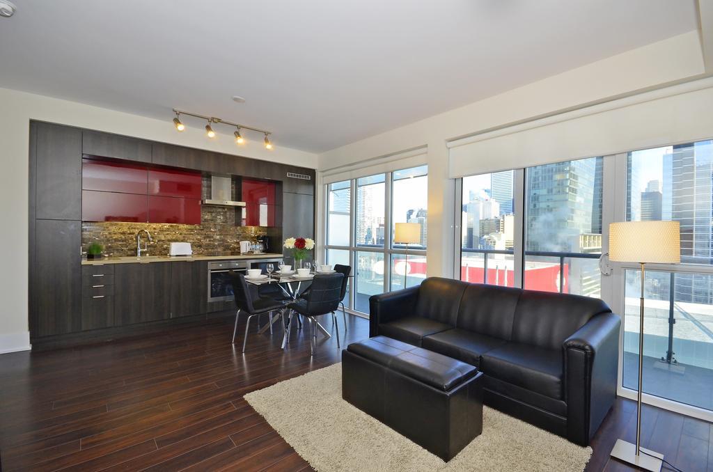 Atlas - Cn Tower & Convention Centre Apartment