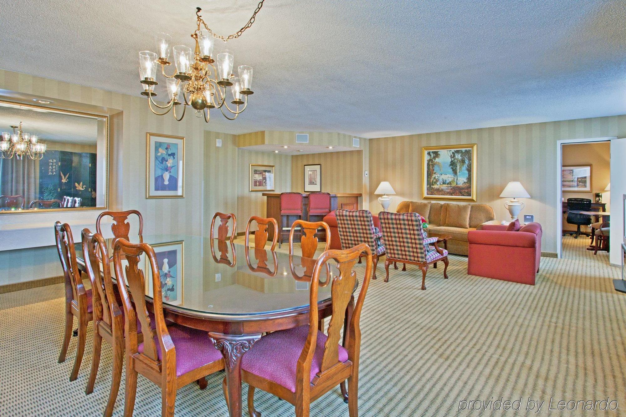 - Yorkdale Hotel Toronto