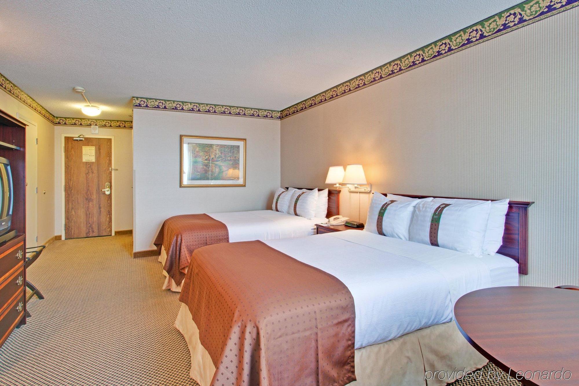 - Yorkdale Hotel Toronto