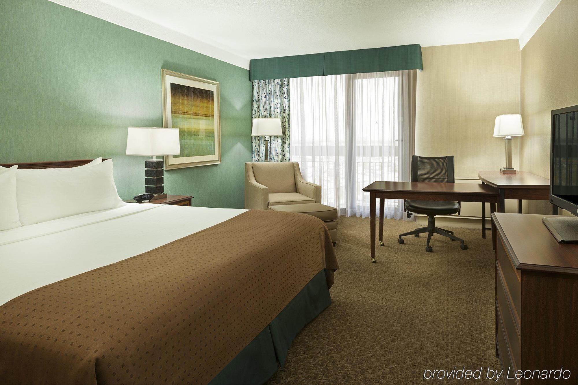 Hotel - Yorkdale Toronto