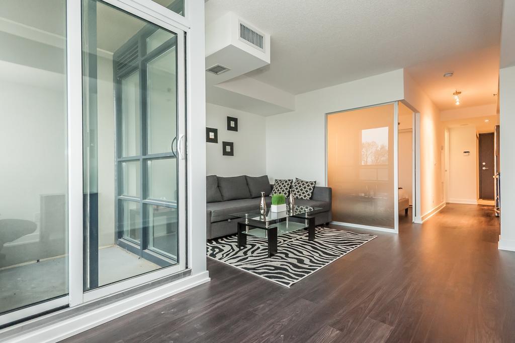 Life Lakeside Mimico Apartment Toronto