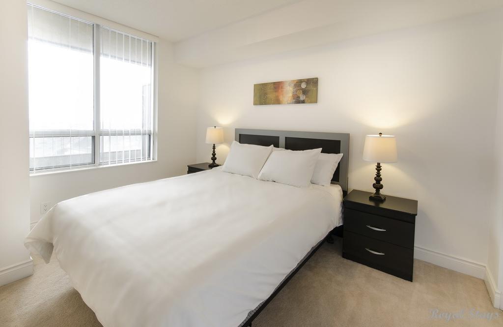 Apartment Royal Stays Furnished - North York