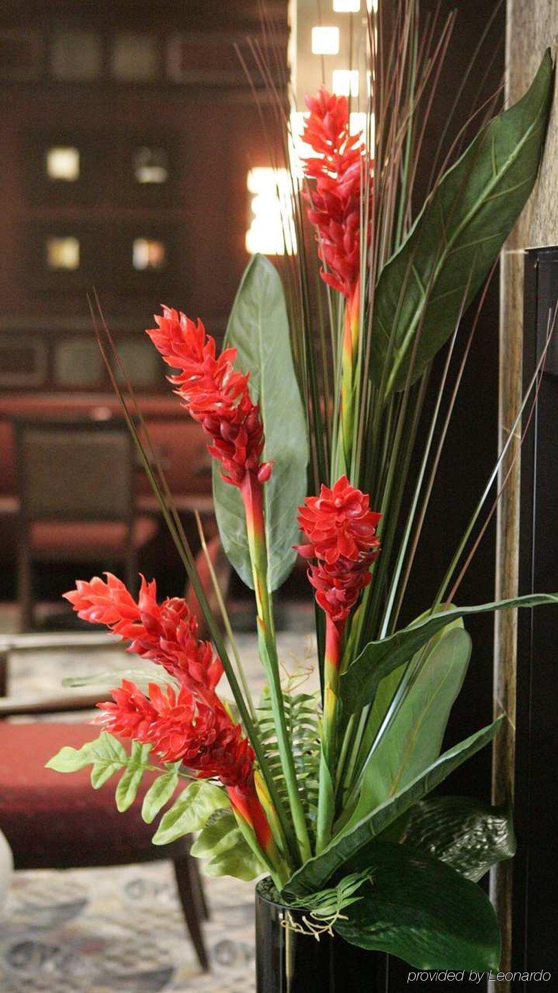Hotel Homewood By Hilton Airport Corporate Centre Toronto