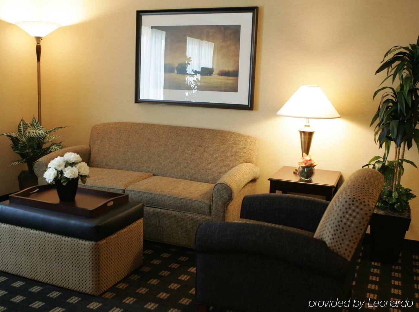 Hotel Homewood By Hilton Airport Corporate Centre