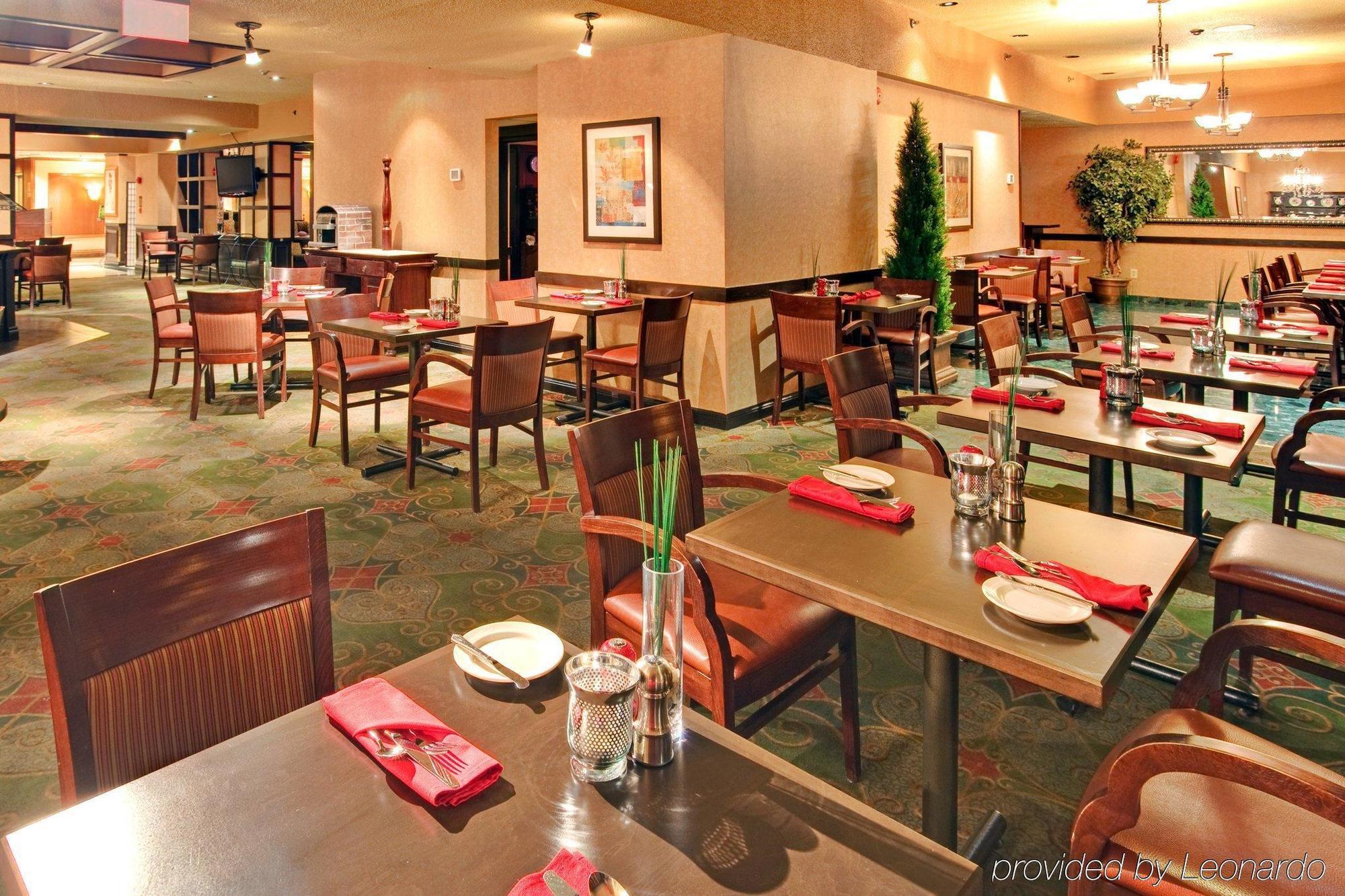 Hotel International Airport By Ihg 4*
