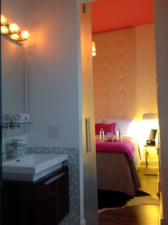 Baystreet Hotel/motel 3* Toronto