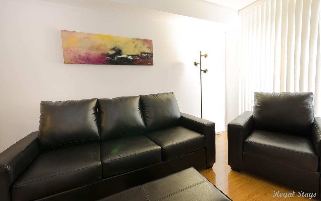Royal Stays Furnished - North York *