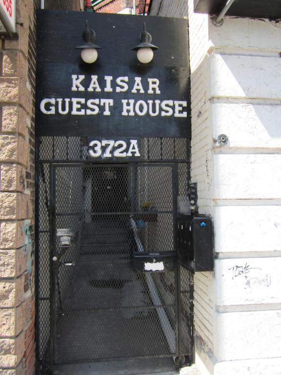 Kaisar Guest house