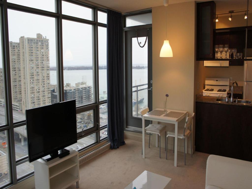 Trillium Suites - * Toronto