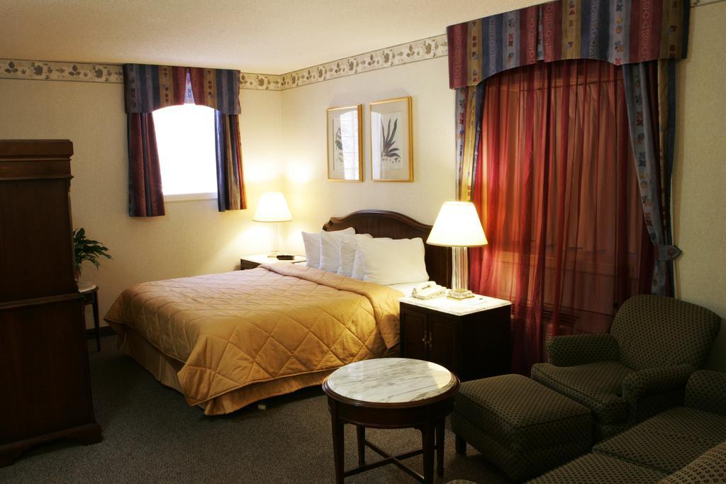 Hotel Clarion & Selby Downtown