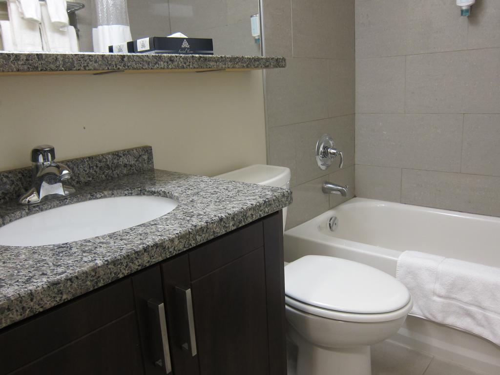 Motel Canadas Value