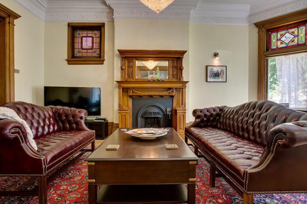 Holiday home Dunn House